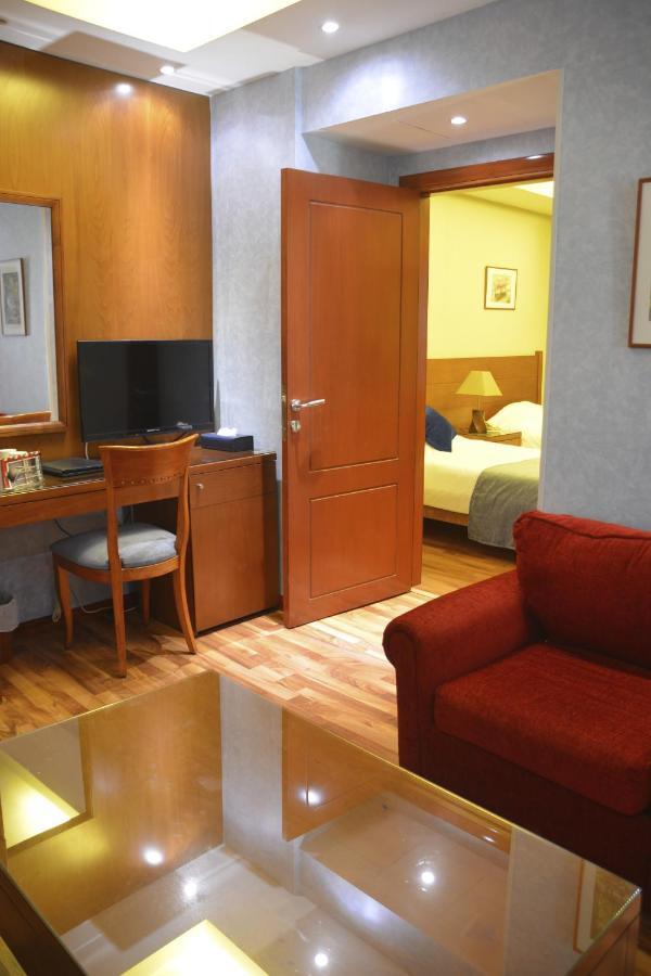 Caesar'S Park Hotel Bejrút Kültér fotó